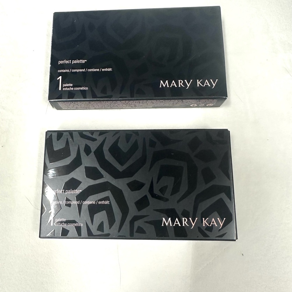 2 for 1! Mary‎ Kay Perfect Palette Compact New